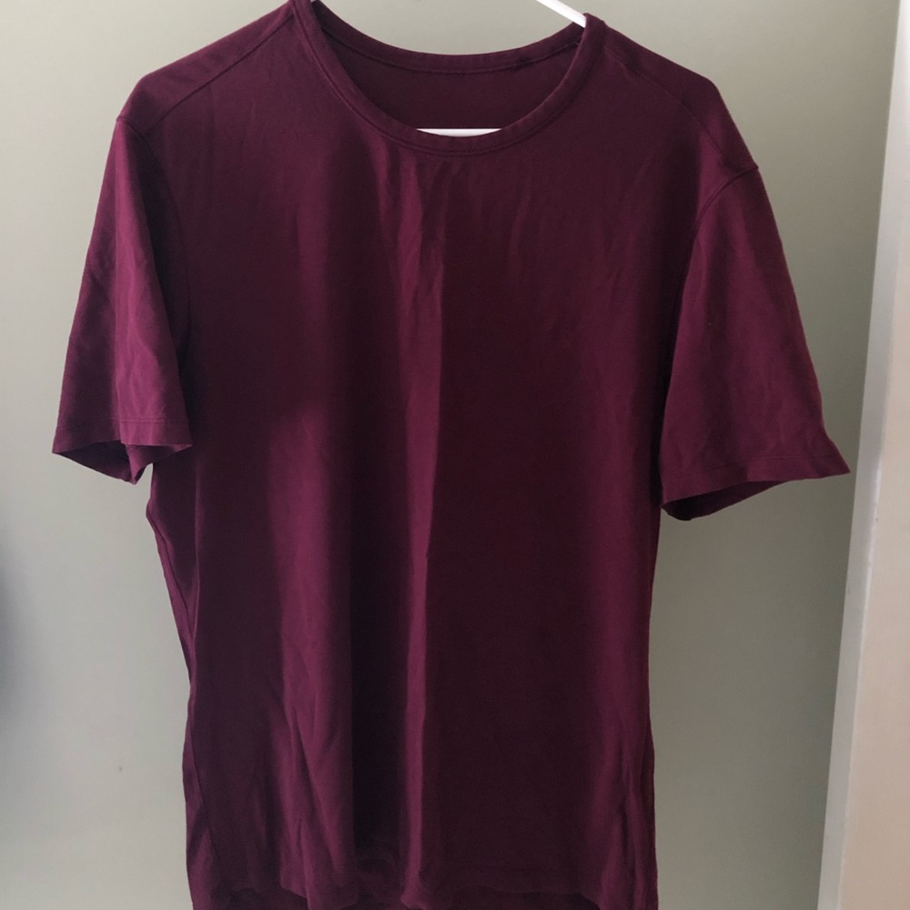 Lululemon 5 year basic tee